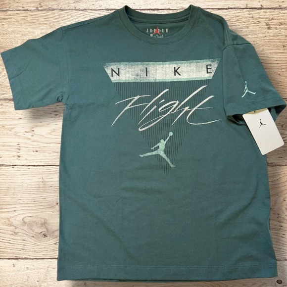 Jordan Nike Girls' Flight Jumpman T-Shirt NWT - Size L - Oxidized Green - Picture 2 of 7